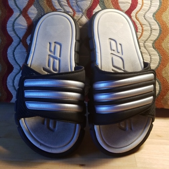boys adidas slippers
